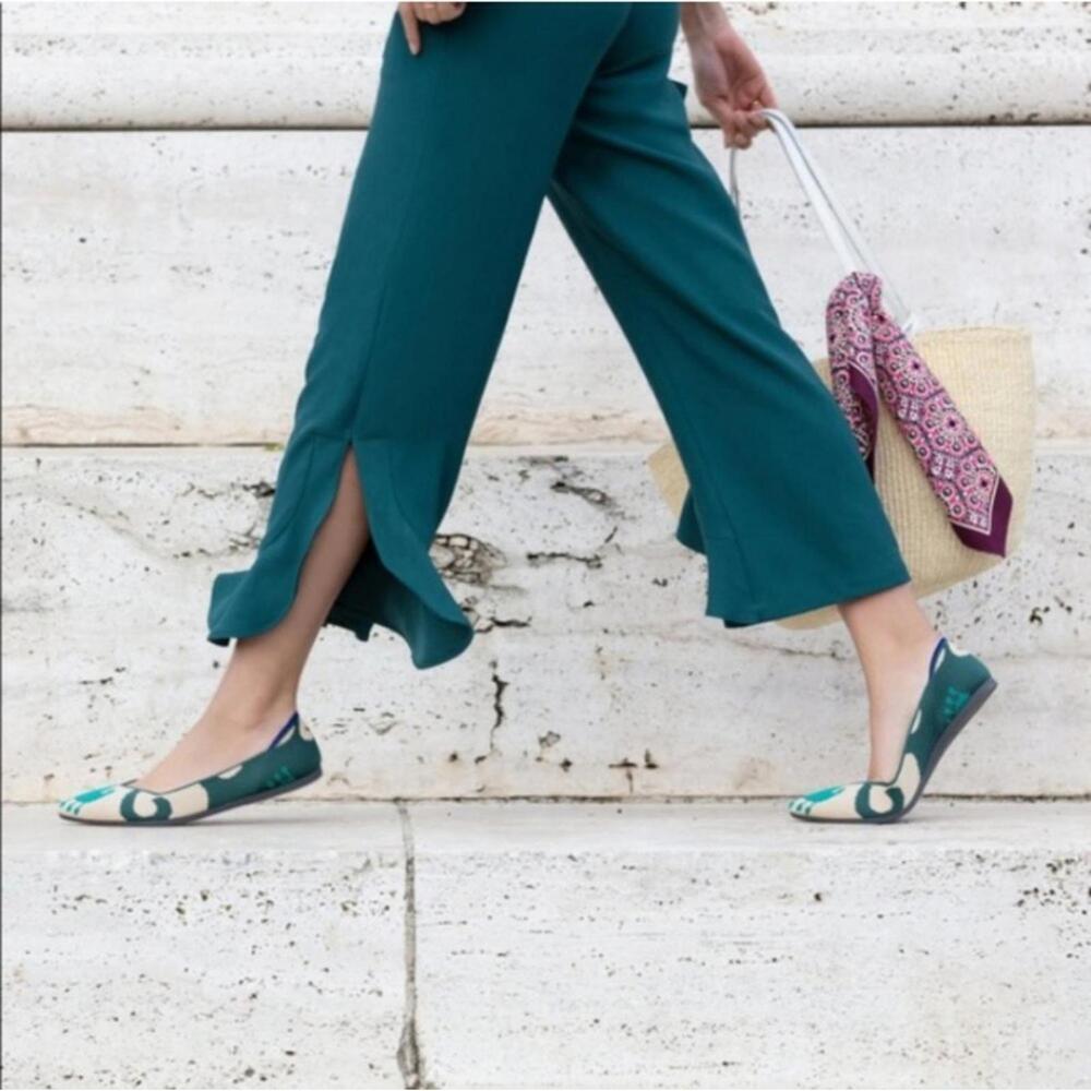 Rothy's Teal & Cream Pointed Knit Ballet Flat - Picture 2 of 8